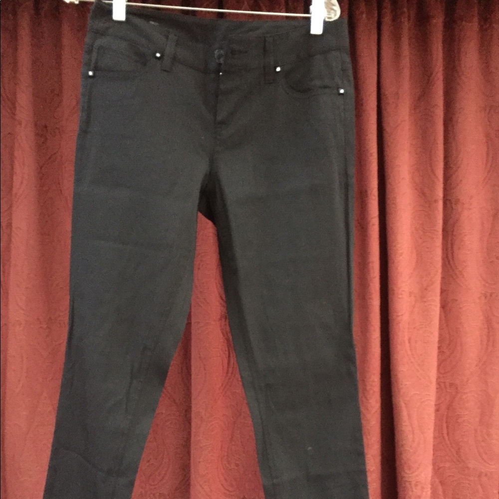 Black pants/ jean legging